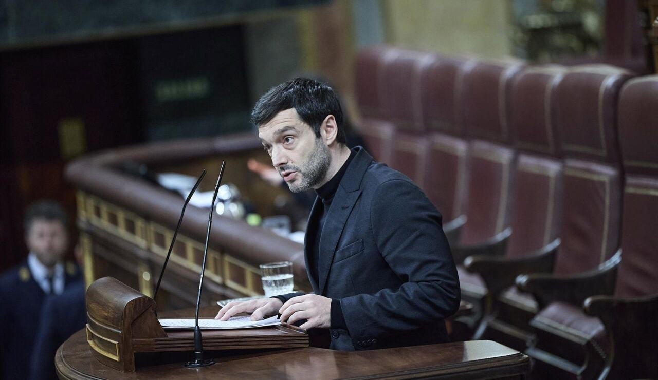 Bustinduy critica que el PP pase "por debajo del futbol&iacute;n" al ceder en sus pactos auton&oacute;micos con Vox