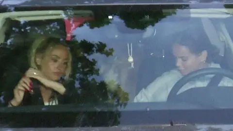 Rocío Flores y Gloria Camila Rocío Flores y Gloria Camila