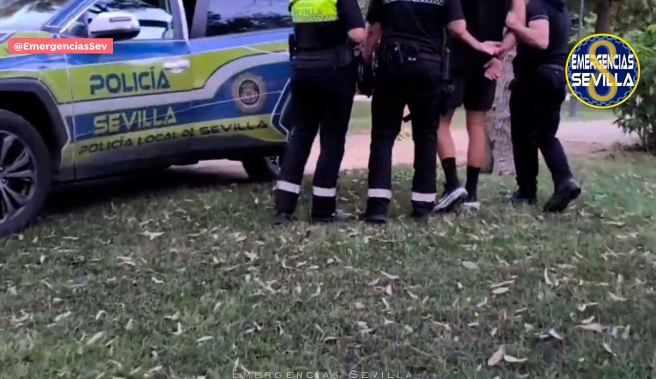 Detienen a un hombre exhibicionista en Sevilla.
