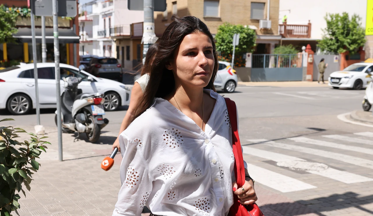 Tana Rivera visita a Roca Rey