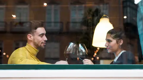 Pareja en una cita Pareja en una cita