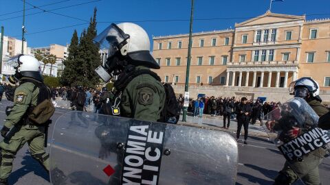 Polic&iacute;a de Atenas, imagen de archivo