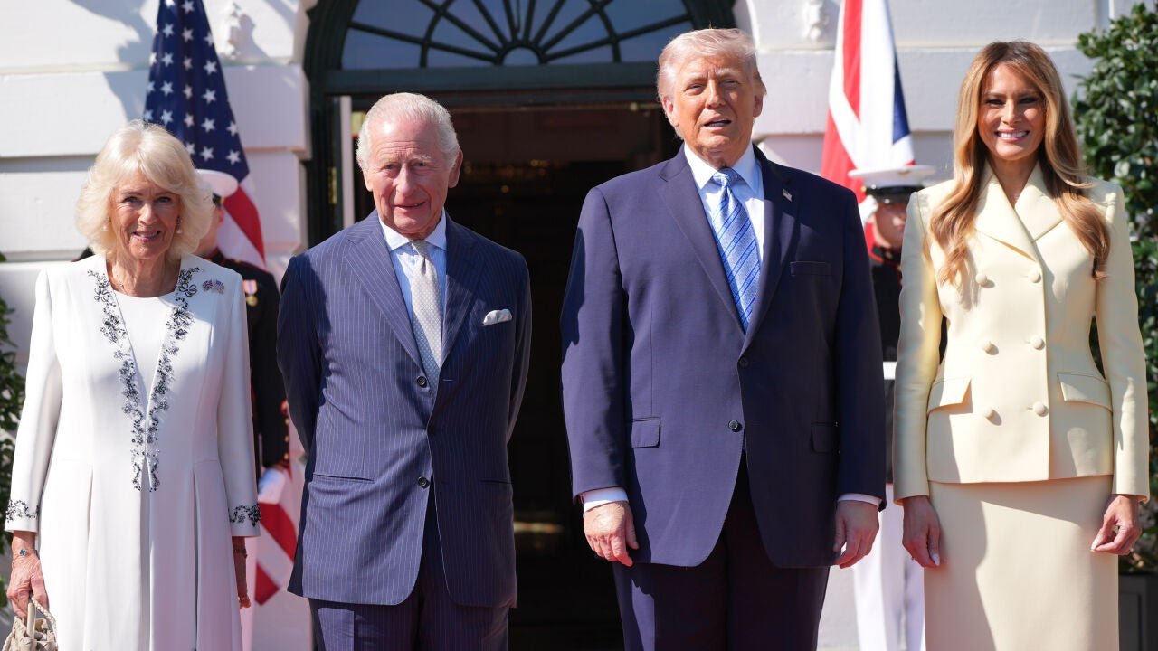 Carlos III y Camila visitan Estados Unidos en un momento de tensión entre los dos países aliados