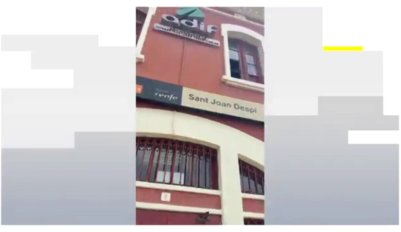 Los okupas bloquean desde hace meses una estaci&oacute;n de tren de Barcelona