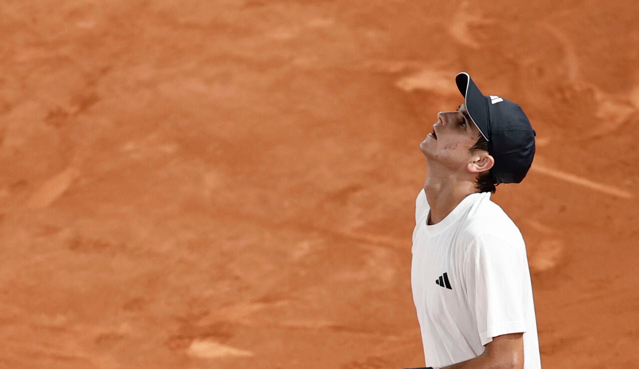 Rafa J&oacute;dar se lamenta tras un punto perdido ante Sinner