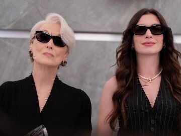 Meryl Streep y Anne Hathaway como Miranda Priestly y Andrea Sachs en El diablo viste de Prada 2