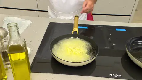 Fríelas, si es necesario, en varias tandas Fríelas, si es necesario, en varias tandas