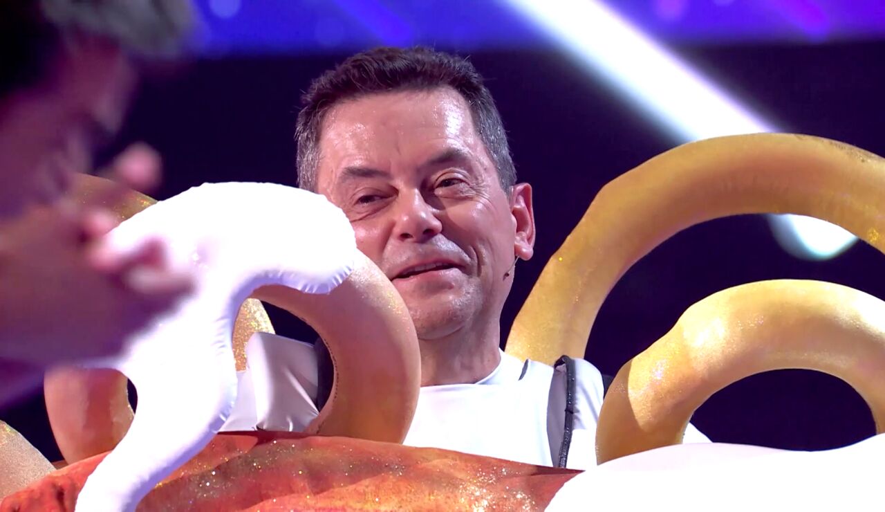 Tom&aacute;s Roncero revela a qu&eacute; jugador del Real Madrid imagina en Mask Singer: "Con las que l&iacute;a..."