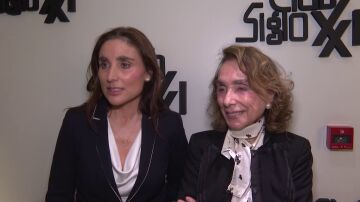 Paloma Segrelles y su madre, Paloma de Arezana