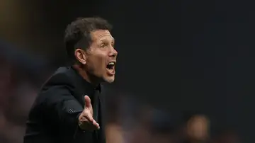 Simeone durante el partido contra el Arsenal en el Metropolitano Simeone durante el partido contra el Arsenal en el Metropolitano