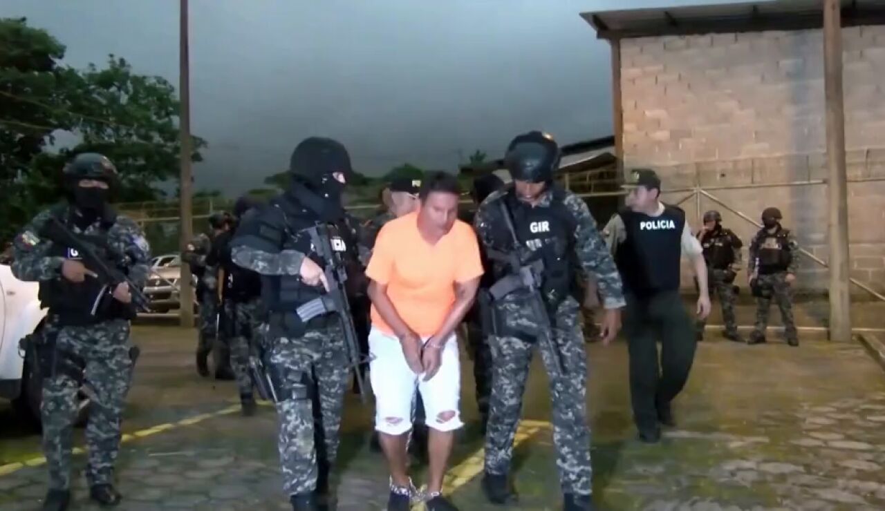 Efem&eacute;rides de hoy 9 de mayo de 2026: Mot&iacute;n en la c&aacute;rcel de Ecuador