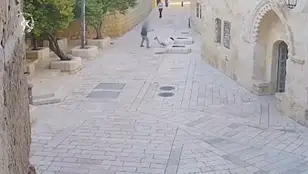 Un extremista judío agrede a una monja