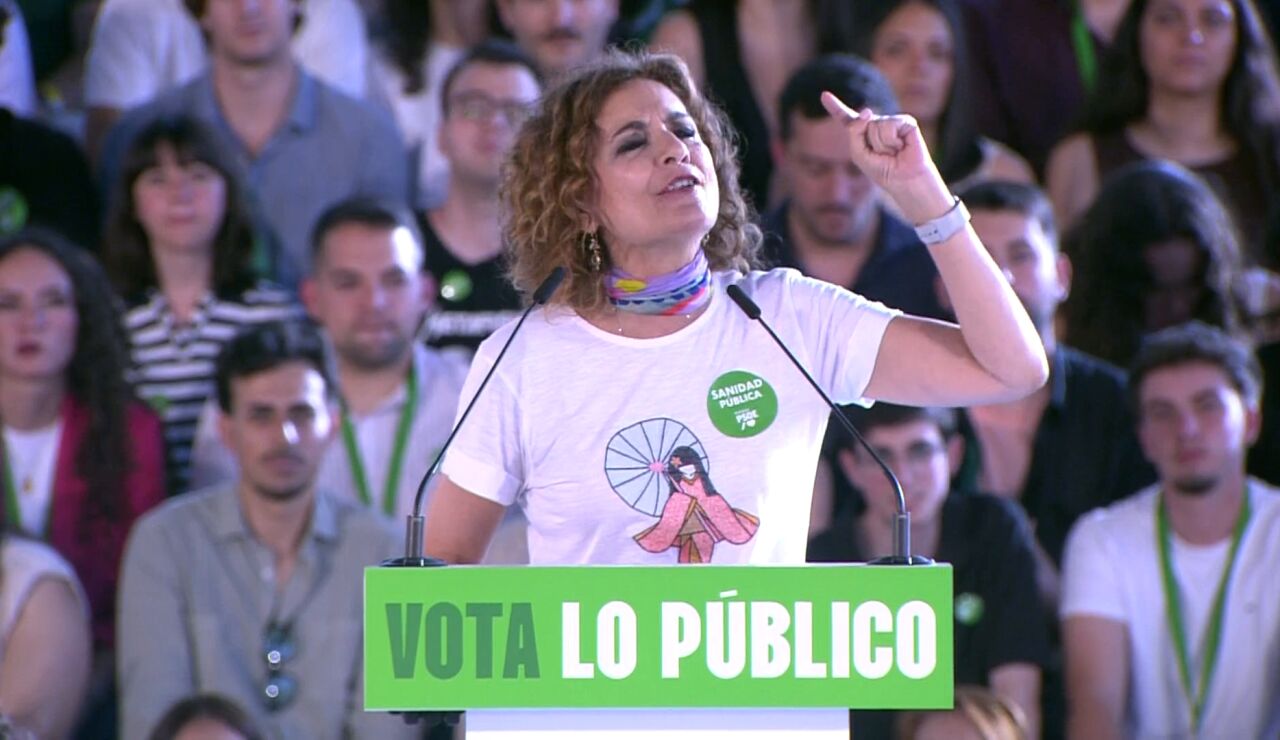 Mar&iacute;a Jes&uacute;s Montero arranca la campa&ntilde;a andaluza en M&aacute;laga: "En estas elecciones nos jugamos la sanidad p&uacute;blica"