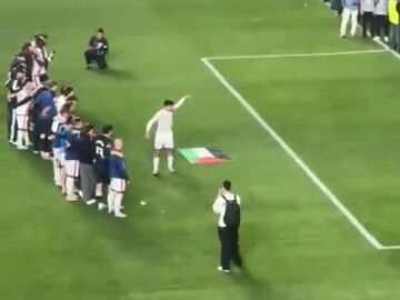 La bandera de Palestina y una 'vida pirata' hist&oacute;rica: la victoria ante el Estrasburgo hace so&ntilde;ar al Rayo