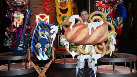 ¿Existe vida más allá del Real Madrid? Los secretos de Tomás Roncero que te harán dudar si hasta su pijama tiene escudo ¿Existe vida más allá del Real Madrid? Los secretos de Tomás Roncero que te harán dudar si hasta su pijama tiene escudo