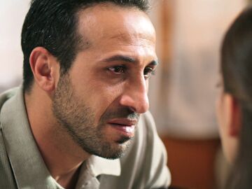 &ldquo;Si te vas, no podr&eacute; vivir&rdquo;: Abidin suplica el perd&oacute;n de Suna y destapa la verdad sobre su padre 