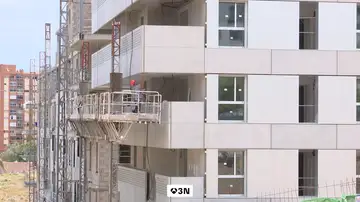 La guerra afecta al sector de la construcción: "Los materiales han subido entre un cinco y un 10%" La guerra afecta al sector de la construcción: "Los materiales han subido entre un cinco y un 10%"