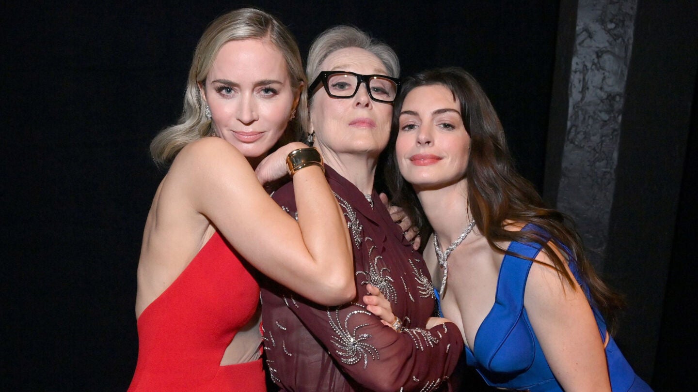 Emily Blunt, Meryl Streep y Anne Hathaway en los SAG Awards 2024