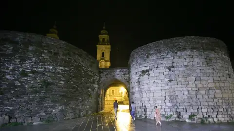 Muralla de Lugo Muralla de Lugo