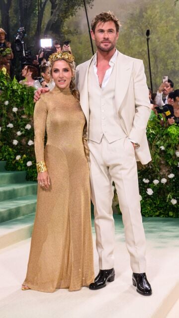 Elsa Pataky y Chris Hemsworth en la Met Gala 2024