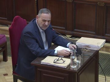 &Aacute;balos niega conocer la oferta de Aldama por las mascarillas de Soluciones de Gesti&oacute;n: "Por mi mano no pas&oacute; ninguna"