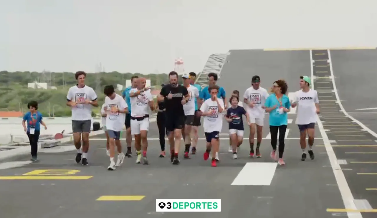 Participantes del Reto Pichón en el Juan Carlos I