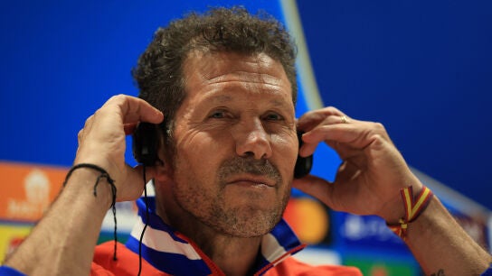 Simeone, en la sala de prensa del Emirates Stadium