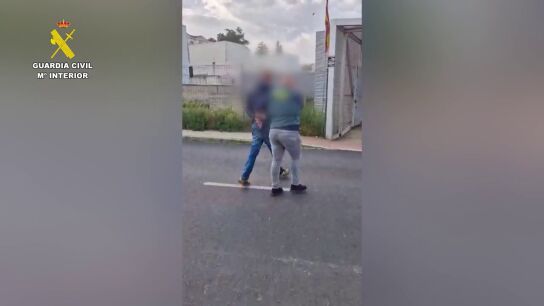 El v&iacute;deo de la detenci&oacute;n del profesor de Huelva