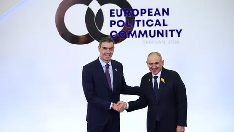 El presidente del Gobierno, Pedro Sánchez, saluda al primer ministro de Armenia, Nikol Pashinián El presidente del Gobierno, Pedro Sánchez, saluda al primer ministro de Armenia, Nikol Pashinián