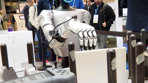 Robot humanoide