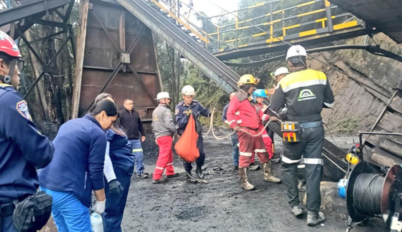 Explosi&oacute;n de una mina en Colombia