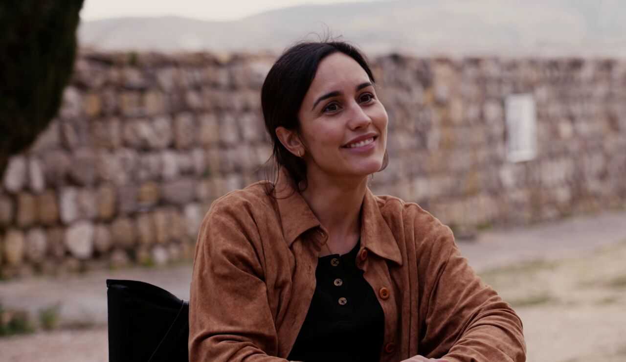 Megan Montaner y el equipo de Entre tierras se sinceran sobre sus compa&ntilde;eros: "Da gusto trabajar con ellos"