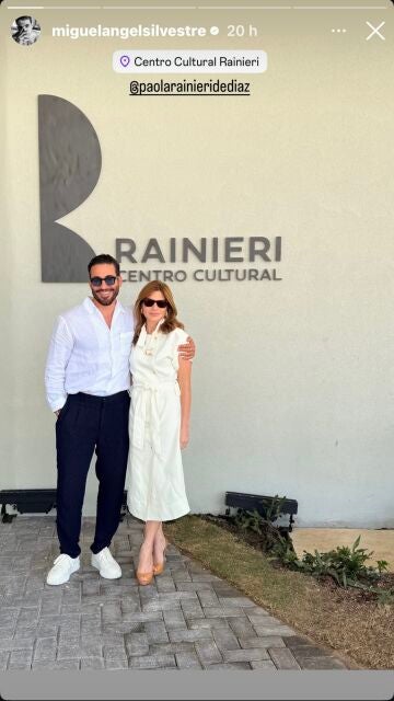 Miguel Ángel Silvestre con Paola Ranieri Díaz