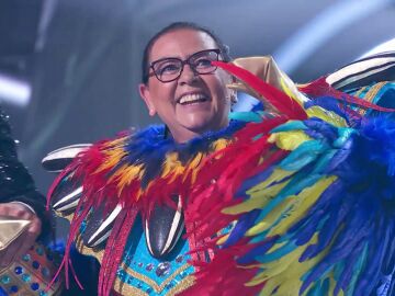 &iexcl;Mar&iacute;a del Monte dinamita las apuestas del jurado! Era el Loro de Mask Singer
