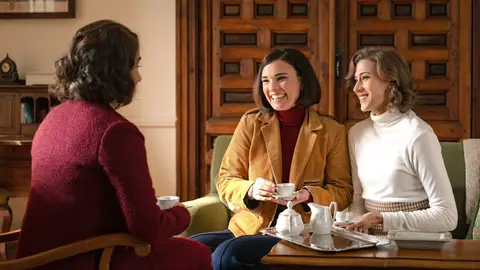 Digna, Fina y Marta en el capítulo 561 de Sueños de libertad Digna, Fina y Marta en el capítulo 561 de Sueños de libertad