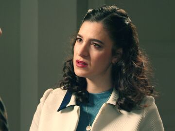 Tasio, convencido de que Carmen ha pasado la noche con David, se lo echa en cara: &ldquo;No fue suficiente el abrazo que te dio, &iquest;no?&rdquo;
