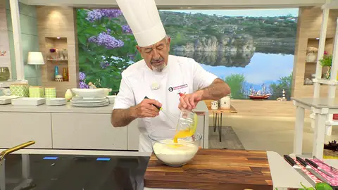 Remueve hasta que se integren todos los ingredientes Remueve hasta que se integren todos los ingredientes
