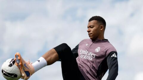 Mbapp&eacute;, durante el entrenamiento en Valdebebas