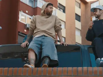 Leo Messi y Bad Bunny en el spot Leo Messi y Bad Bunny en el spot