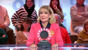 Esperanza Aguirre, incapaz de contenerse en La Pista... &iexcl;en el duelo entre Javier y David!Esperanza Aguirre, incapaz de contenerse en La Pista... &iexcl;en el duelo entre Javier y David!