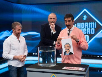 Juan y Medio alucina en El Hormiguero con un experimento de invisibilidad de Marron