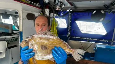 Sauro Martínez, Patrón Mayor de Pescadores Sauro Martínez, Patrón Mayor de Pescadores