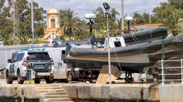 Guardia Civil este viernes, en el muelle de Levante, en Huelva