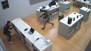 Imagen de el atraco en una tienda de Matar&oacute;.
