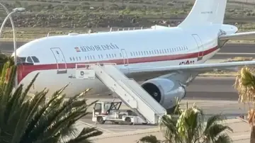 Avión para traslado de los 14 españoles Avión para traslado de los 14 españoles