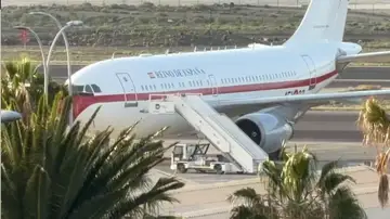 Avión listo para despegar Avión listo para despegar