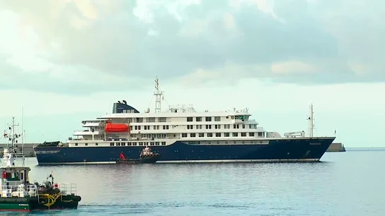 Hondius fondeado Hondius fondeado