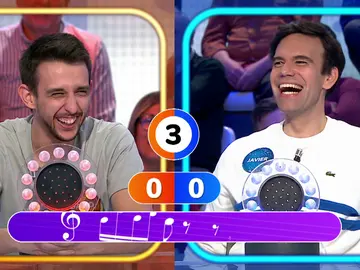 El vacile de Roberto Leal a Javier que provoca un ataque de risa en pleno Pasapalabra El vacile de Roberto Leal a Javier que provoca un ataque de risa en pleno Pasapalabra