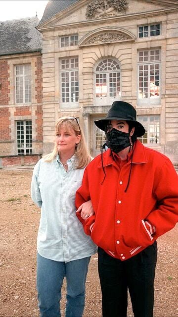 Michael Jackson junto a Debbie Rowe