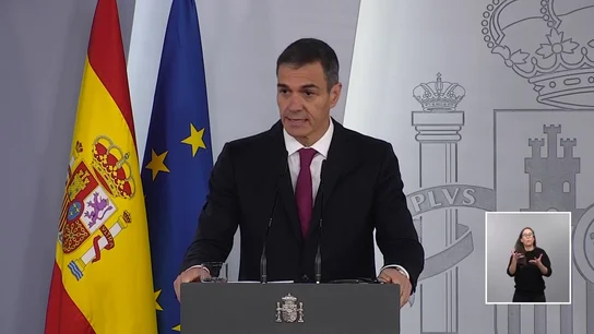 Pedro Sánchez comparece por la crisis del hantavirus Pedro Sánchez comparece por la crisis del hantavirus